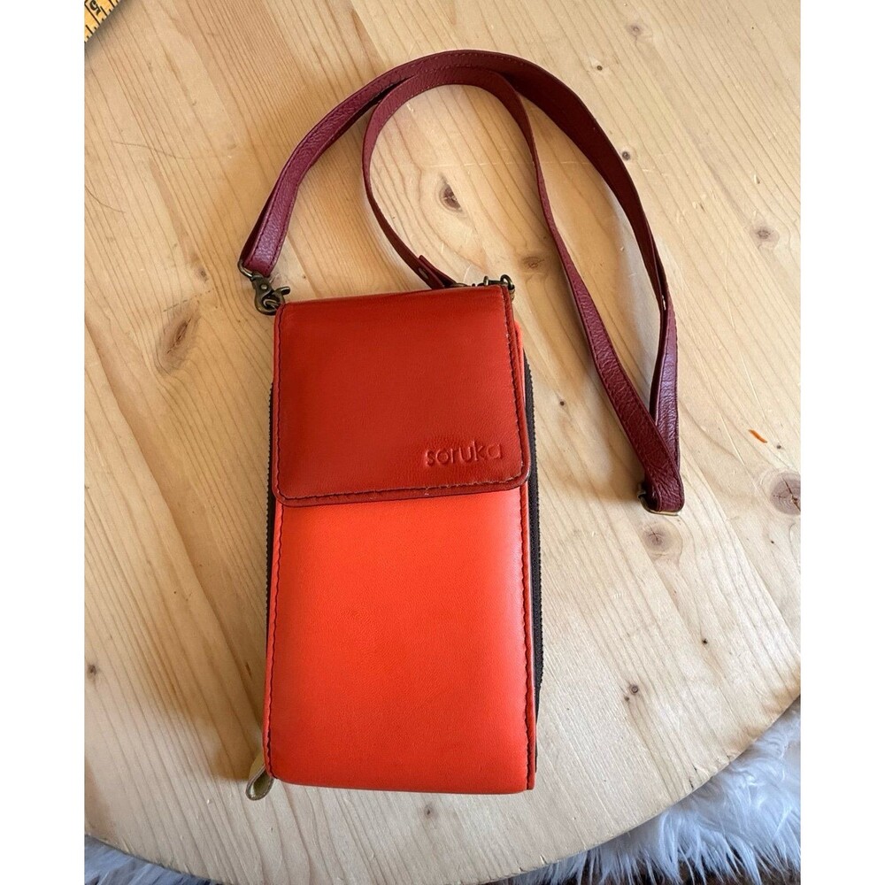 Soruka Eva phone bag wallet